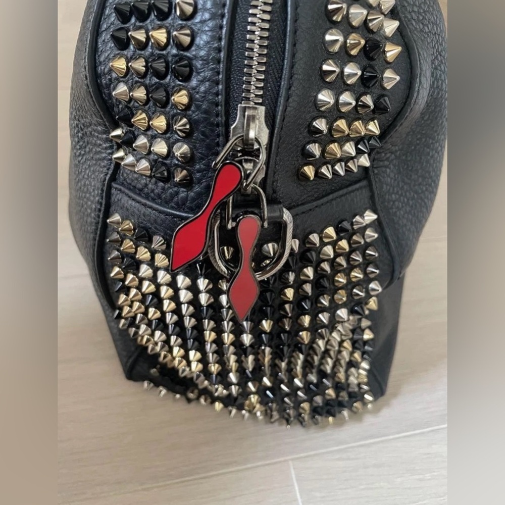CHRISTIAN LOUBOUTIN Oversized Spiked Carryall Boston Bag Black Silver Gold Studs - Picture 6 of 10